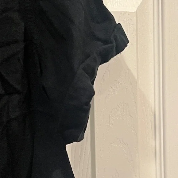 Universal Thread Black Short Sleeve Blouse - Picture 5 of 10